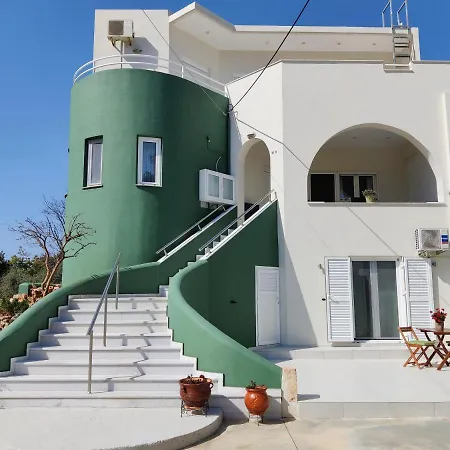 アパート Thelma And Louise House *
